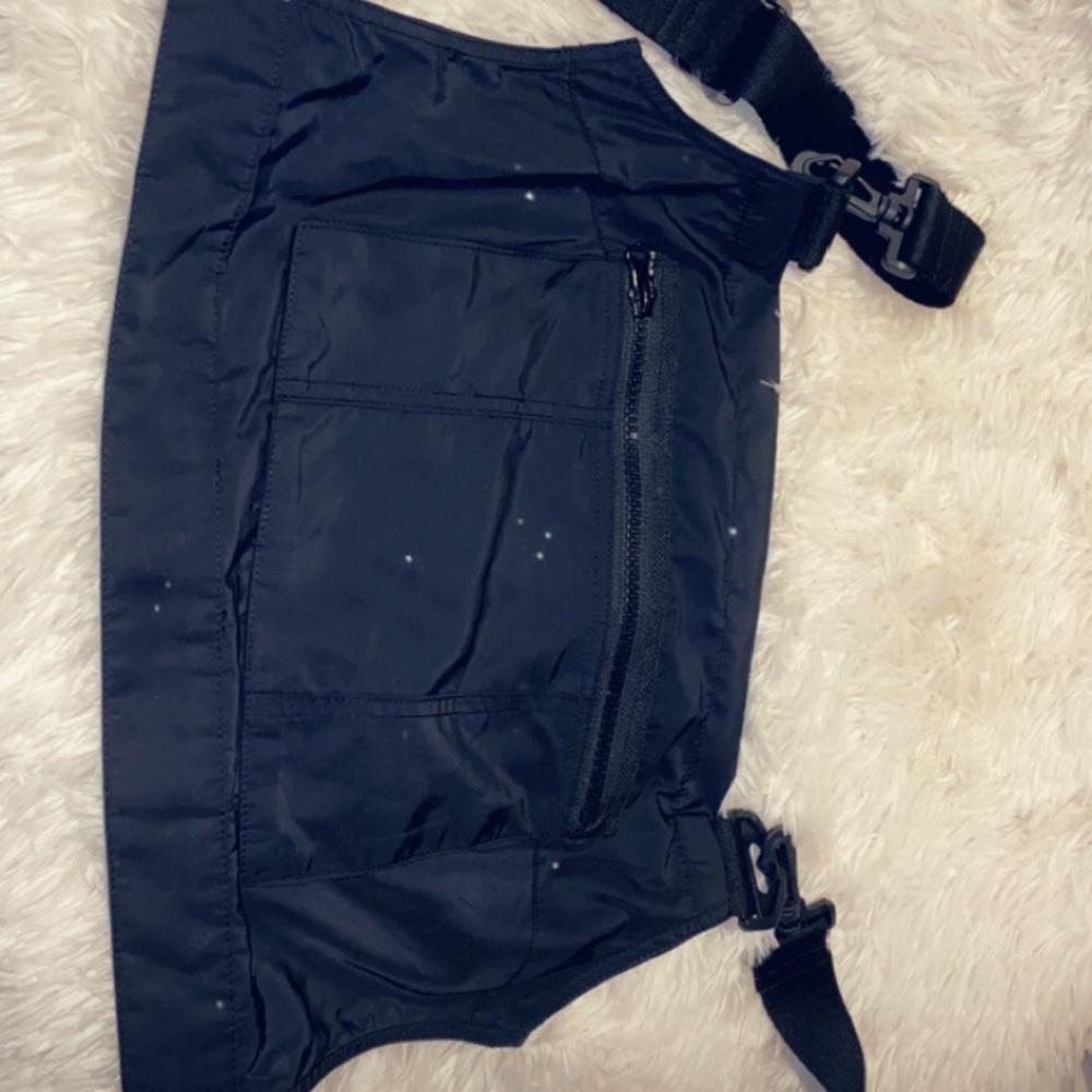 Vintage Like Super Cute Top W/ Buckles
